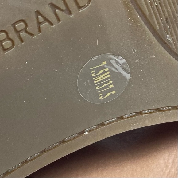 Lucky Brand Giovanna Cutout Camel Leather Adjustable Strap Studded Booties 7.5 - Picture 9 of 12